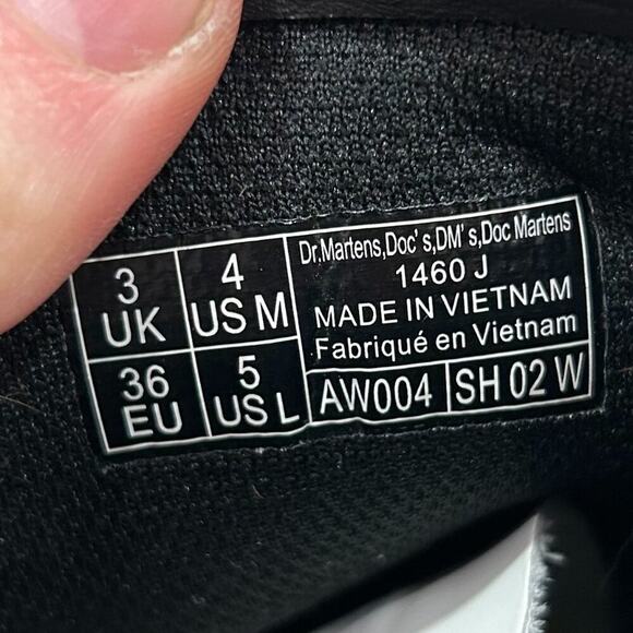 Dr. Martens White Junior 1460 Leather Lace Up Combat Boots Ladies 5 / Mens 4 - Picture 10 of 10